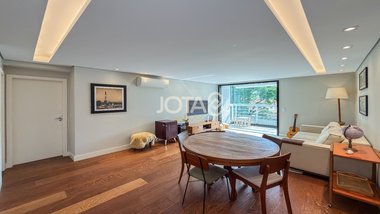 apartment em Rua Bento Viana, Água Verde - Curitiba - PR