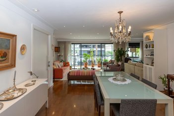 apartment em Rua Monte Aprazível, Vila Nova Conceição - São Paulo - SP