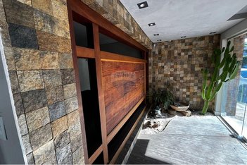 commercial_building em Alameda Professor Lucas Nogueira Garcez, Cidade Satélite - Atibaia - SP