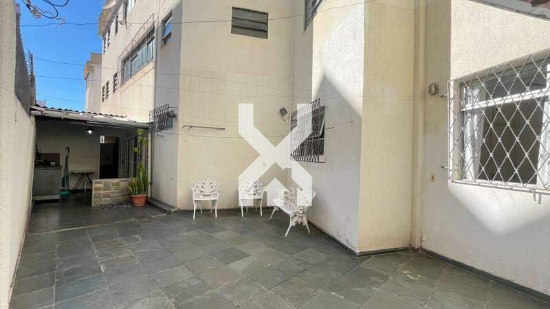 Apartamento com 4 quartos — Serra, Belo Horizonte