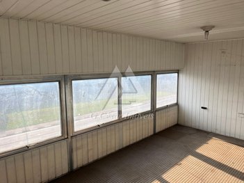 industrial em Avenida Santa Catarina, Vila Santa Cecília - Mauá - SP