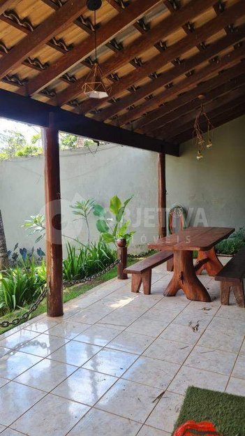 house em Avenida Anselmo Alves dos Santos, Santa Mônica - Uberlândia - MG