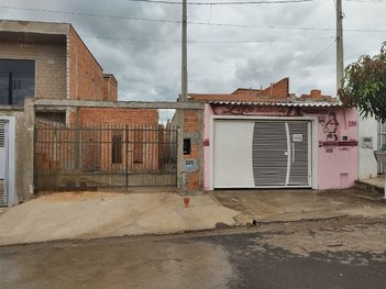 house em Rua Maria Tereza Aparecida Tresoldi Formágio, Jardim Residencial Vaughan - Sumaré - SP