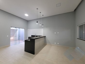 house em Rua Ricardo Alpidio Sarzi, Residencial Ouro Verde - Botucatu - SP