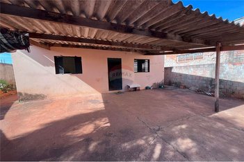 house em Rua Luiza Metzner de Moraes, Jardim Morumbi - Araras - SP