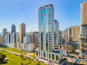 apartment em Avenida Nereu Ramos, Meia Praia - Itapema - SC