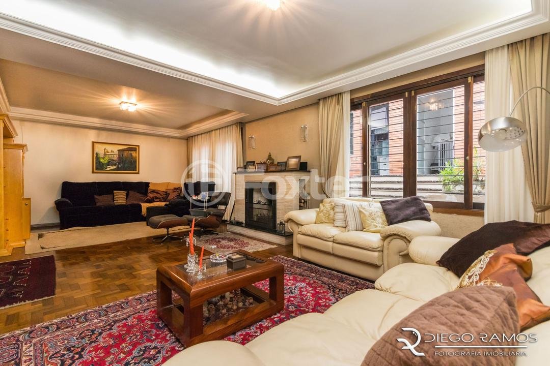 01-CASA-4D-TRES-FIGUEIRAS-PORTO-ALEGRE-116188--.jpg