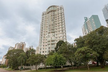 apartment em Rua Francisco Juglair, Mossunguê - Curitiba - PR