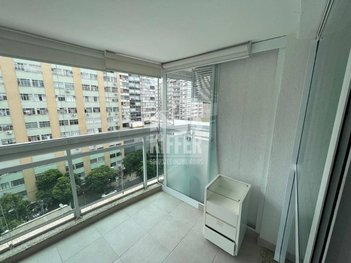 apartment em Rua Álvares de Azevedo, Icaraí - Niterói - RJ