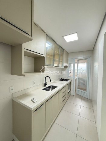 apartment em Avenida Doutor Altino Arantes, Centro - Ourinhos - SP