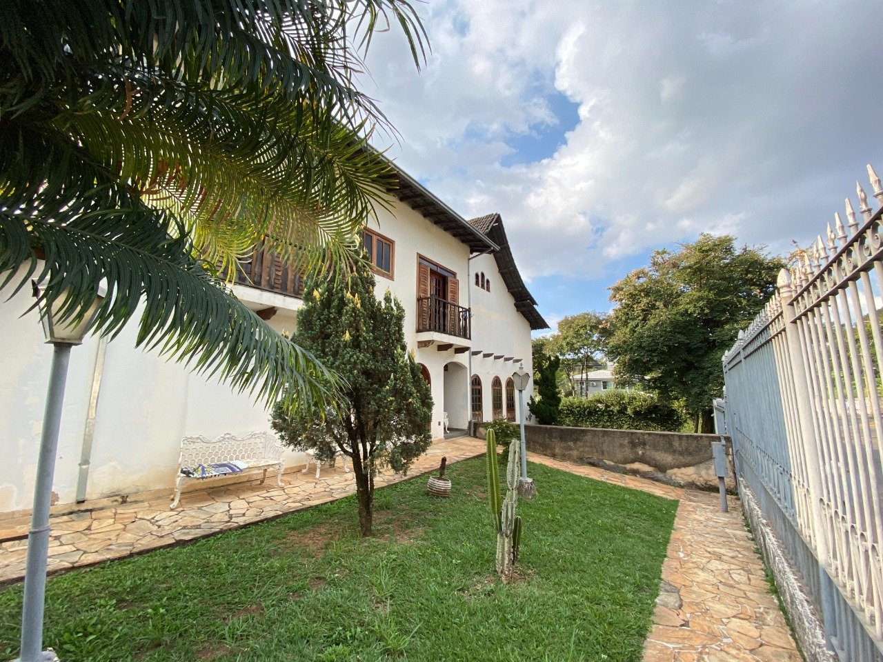 Casa com 5 quartos — Bandeirantes (Pampulha), Belo Horizonte