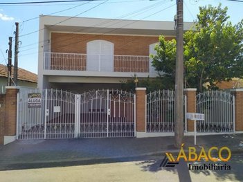 house em Rua Tiradentes, Jardim Macarenco - São Carlos - SP