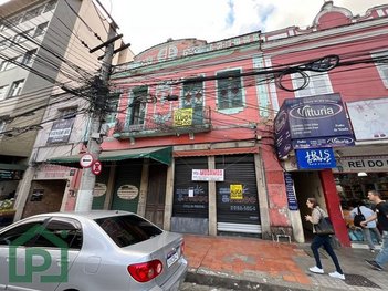 house em Praça Presidente Getúlio Vargas, Centro - Nova Friburgo - RJ