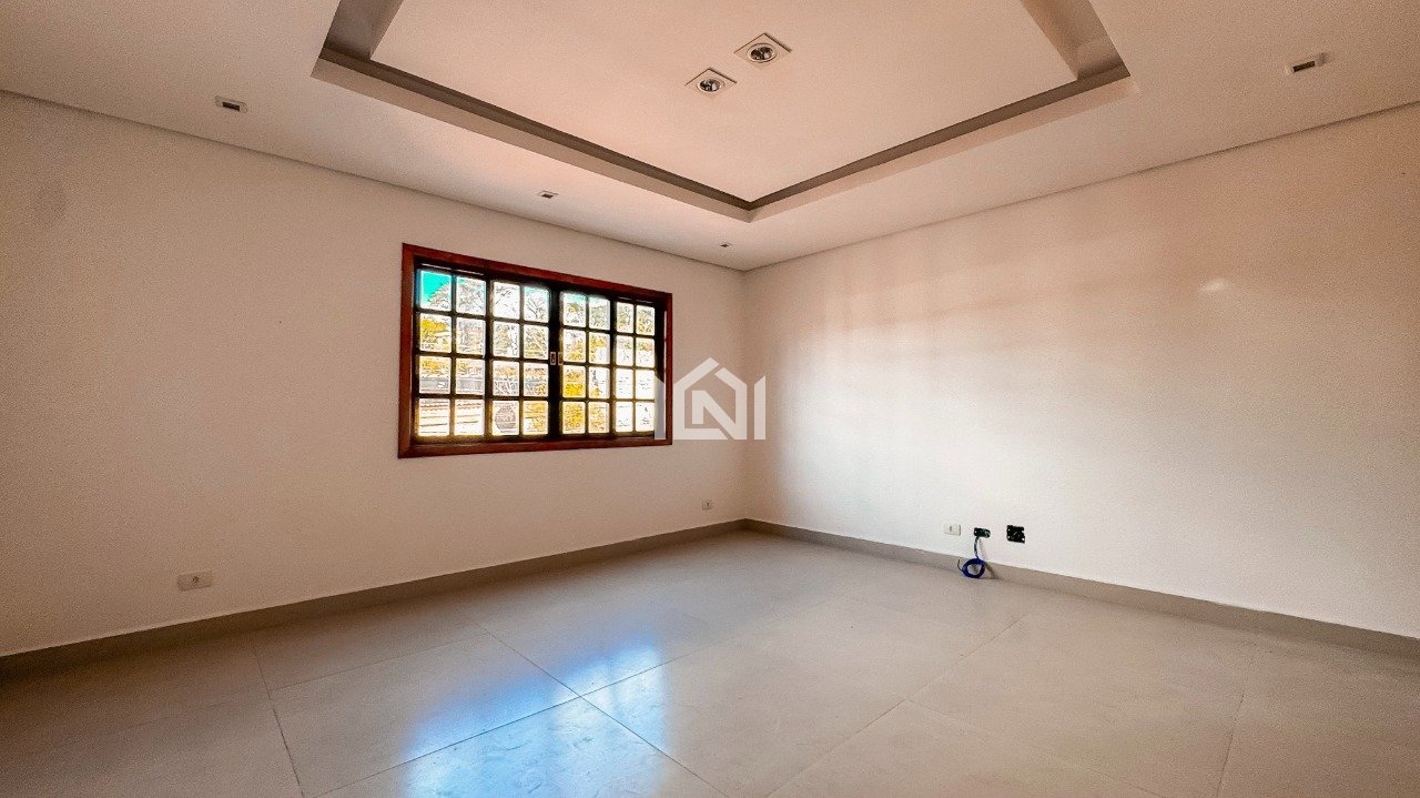 Casa para locacao no condominio New Garden - Sala de televisao e sala de jantar