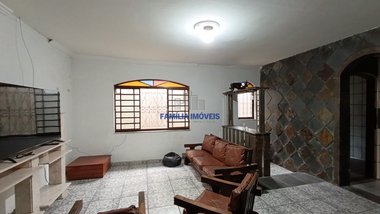 house em Rua Pero Vaz de Caminha, Vila Valença - São Vicente - SP
