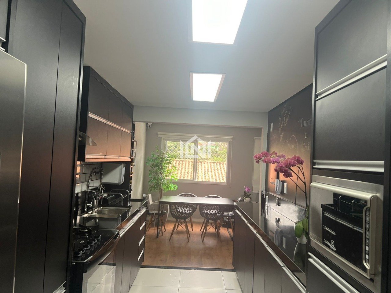 Casa à venda no Bosque dos Manacás - Cozinha planejada