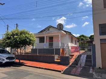 house em Rua Benjamin Constant, Centro - Santo Antônio da Platina - PR
