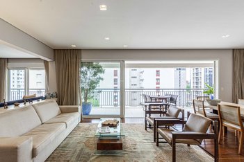 apartment em Rua Benedito Lapin, Itaim Bibi - São Paulo - SP