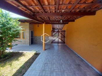 house em Rua Pai Felício, Praia das Palmeiras - Caraguatatuba - SP