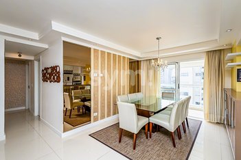 apartment em Rua Romédio Dorigo, Água Verde - Curitiba - PR