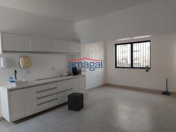 office em Corneteiro de Jesus, Centro - Jacareí - SP