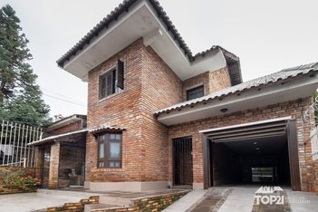 house em Ramis Galvao, Passo da Areia - Porto Alegre - RS