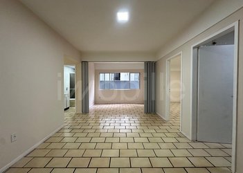 apartment em Rua 208, Meia Praia - Itapema - SC