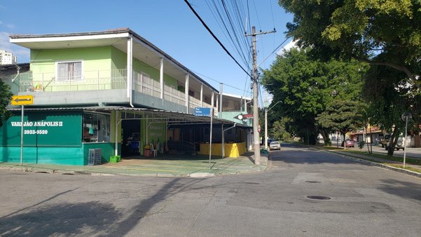 Cômodo Condomínio
