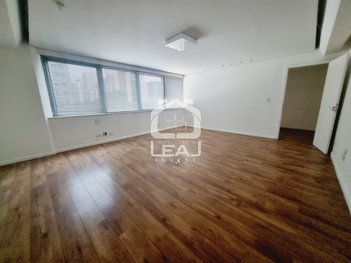 office em Avenida Engenheiro Luiz Carlos Berrini, Cidade Monções - São Paulo - SP