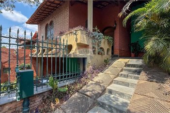 house em Rua Santos, Jardim América - Belo Horizonte - MG