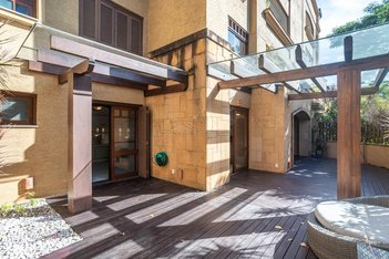 apartment em Rua General Francisco de Paula Cidade, Chácara das Pedras - Porto Alegre - RS