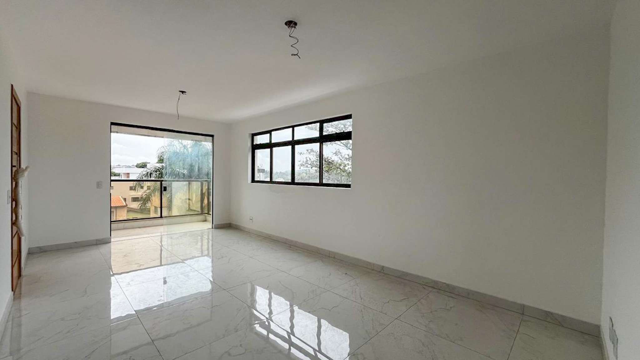 Apartamento com 4 quartos — Indaiá, Belo Horizonte