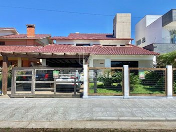 house em Rua Rio Forqueta, Centro - Xangri-Lá - RS