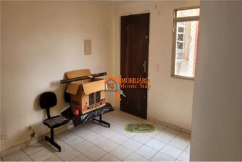 apartment em Avenida Carmela Thomeu, Vila Carmela I - Guarulhos - SP