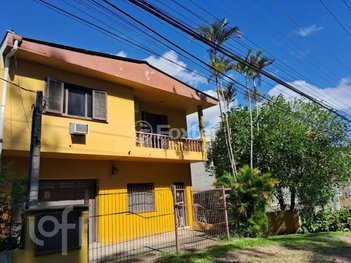 house em Rua Tenente Ary Tarrago, Jardim Itu - Porto Alegre - RS
