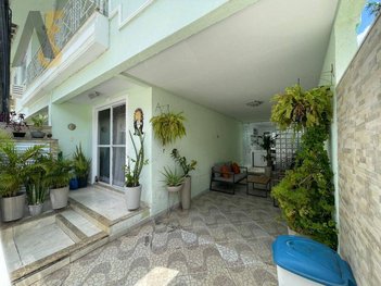house em Estrada Curumau, Taquara - Rio de Janeiro - RJ