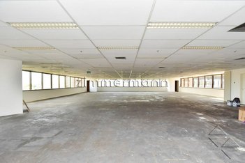 office em Avenida Engenheiro Luiz Carlos Berrini, Cidade Monções - São Paulo - SP