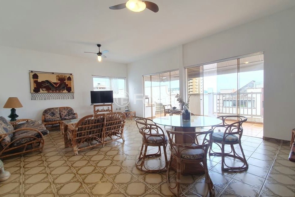 1721399645607-03_cobertura_duplex_praia_enseada_guaruja.jpeg