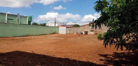 land_lot em Rua Caetano Altafin, Presidente Roosevelt - Uberlândia - MG