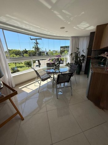 apartment em Avenida dos Dourados, Jurerê Internacional - Florianópolis - SC