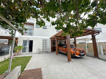 house em Rua Grumixama, Campeche - Florianópolis - SC
