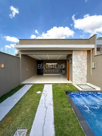 house em Avenida da Paz, Setor Garavelo - Aparecida de Goiânia - GO