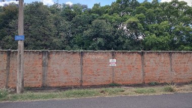 land_lot em Avenida Francescopaolo Celenza, Jardim Athenas - Araraquara - SP