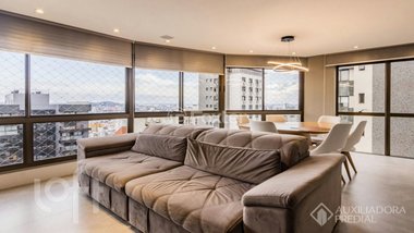 apartment em Rua Cônego Viana, Rio Branco - Porto Alegre - RS