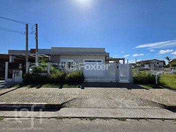 house em Avenida Cezar da Silva Bitencourt, Zona Nova - Capão da Canoa - RS