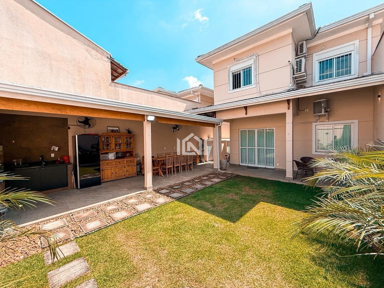 casa a venda no condominio mirante do jardim da gloria - quintal com area gourmet