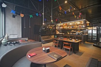 house em Avenida Pacaembu, Pacaembu - São Paulo - SP