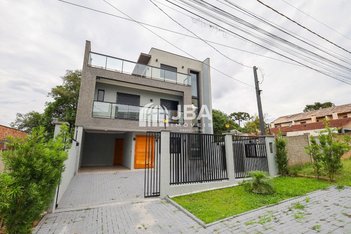 house em Rua Miguel Jorge Nasser, Tingui - Curitiba - PR