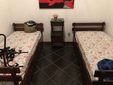 Cômodo Condomínio