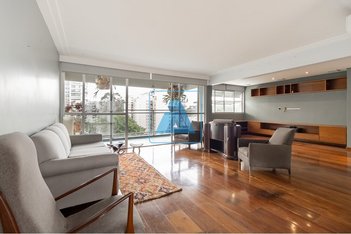 apartment em Rua Marquês de Sabará, Real Parque - São Paulo - SP